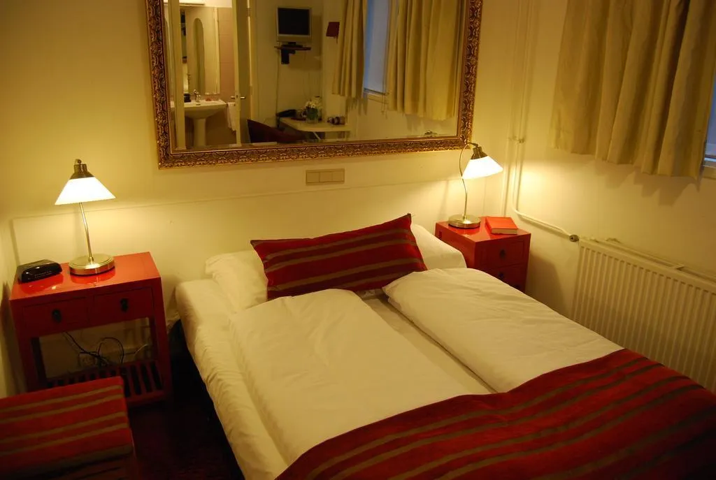 General view, Amsterdam House Hotel, Amsterdam