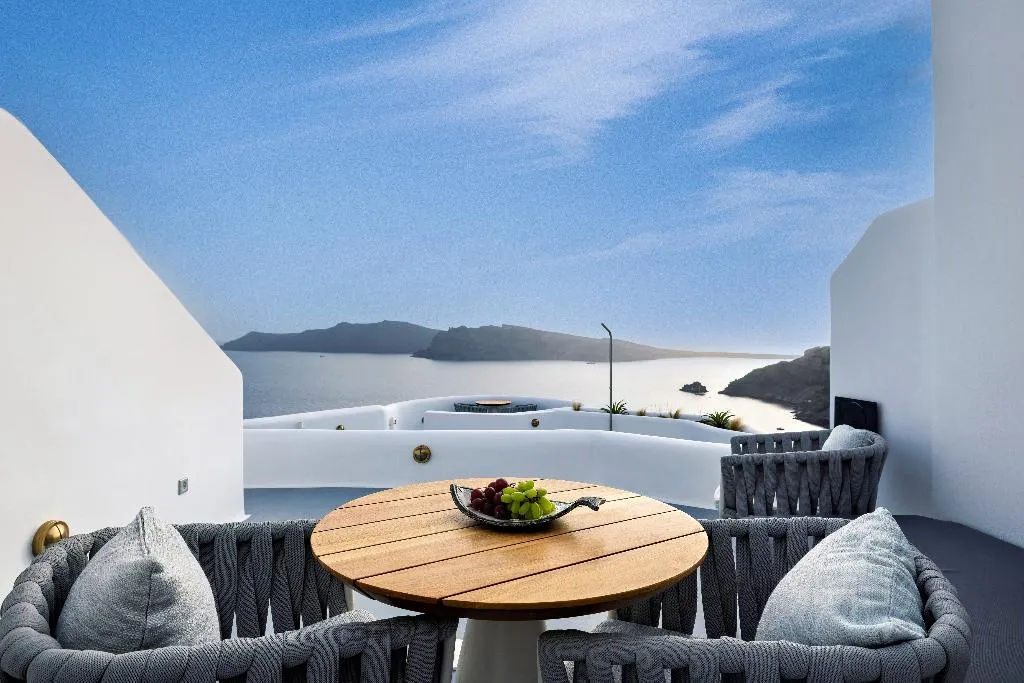 HOUSE SEA VIEW Room, IKIES Santorini, Santorini
