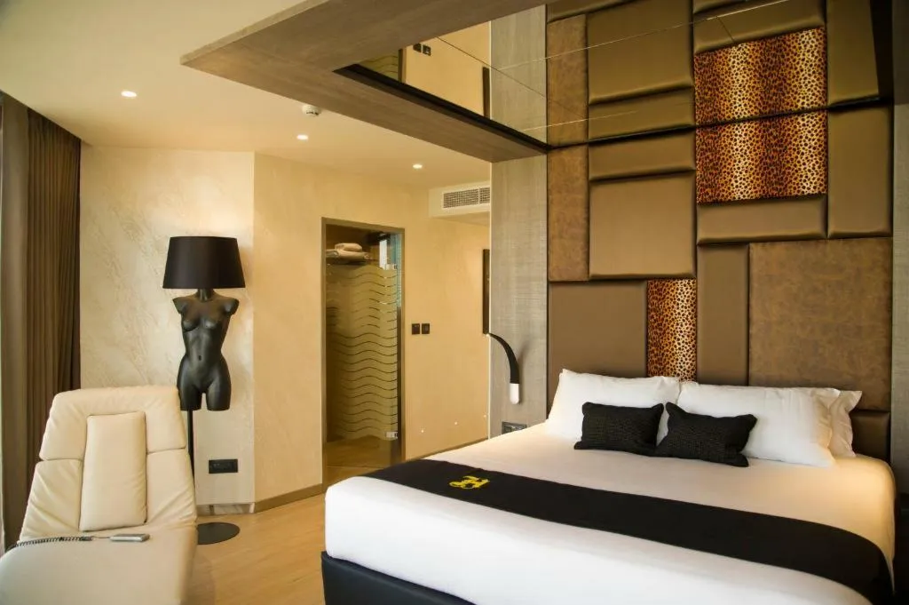 Double or Twin STANDARD Room, Hugo's Boutique Hotel, Malta