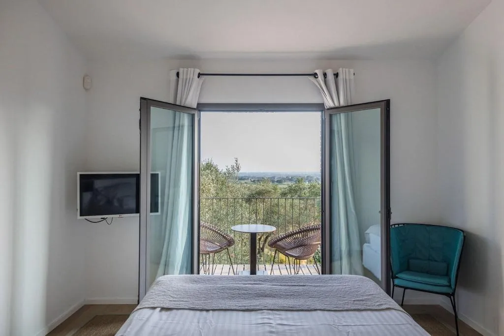 Room, Hotel Mas Lazuli, Costa Brava
