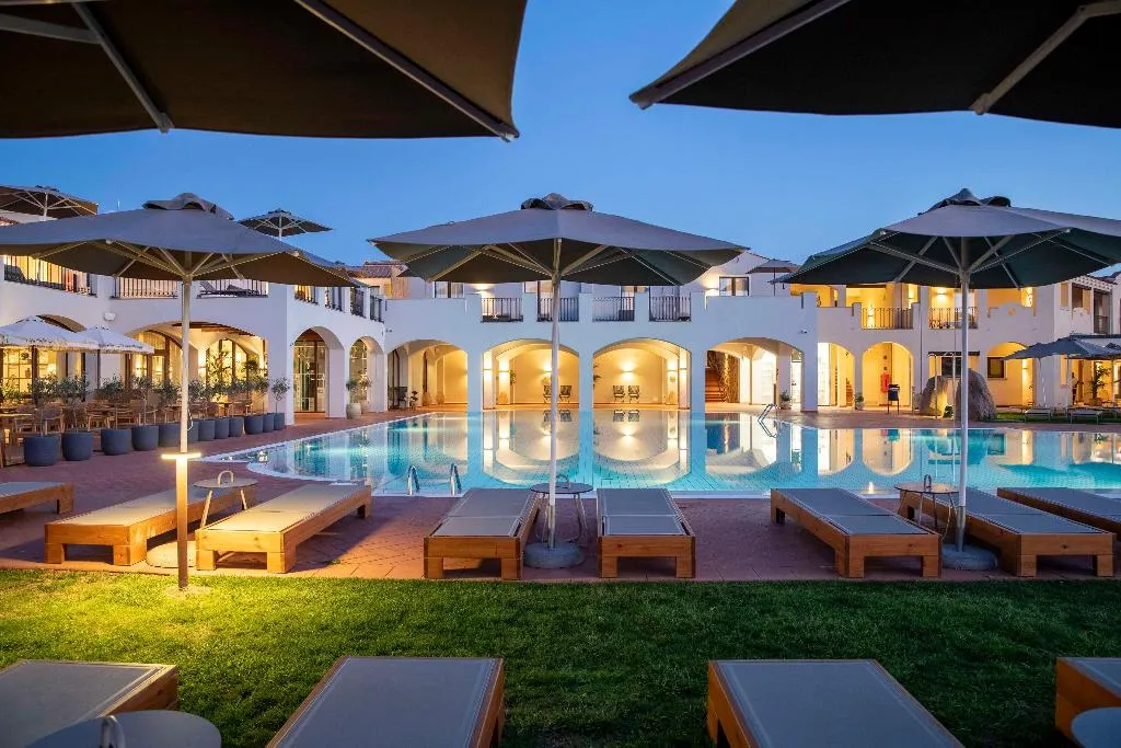 Pool, Mangia's Santa Teresa Sardinia, Curio Collection, Olbia