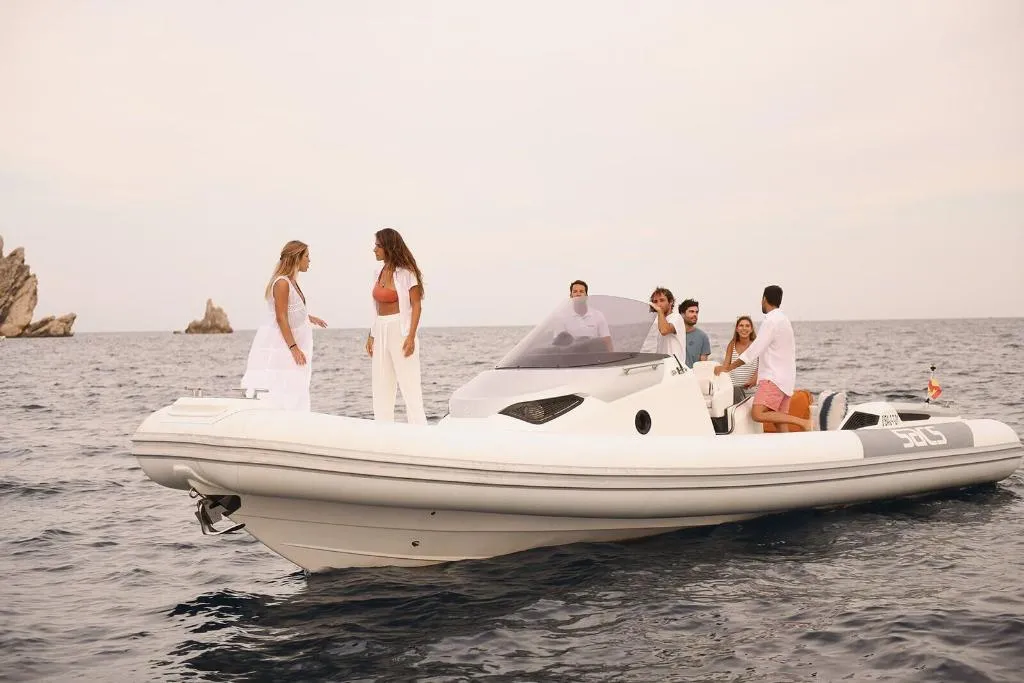 Sports and Entertainment, Marconia Boutique Residence, Costa Brava