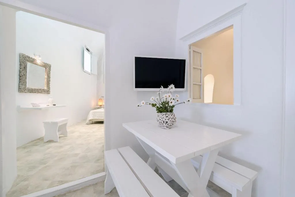 VILLA CAPACITY 4 TWO BEDROOMS Room, Dream Island Hotel, Santorini
