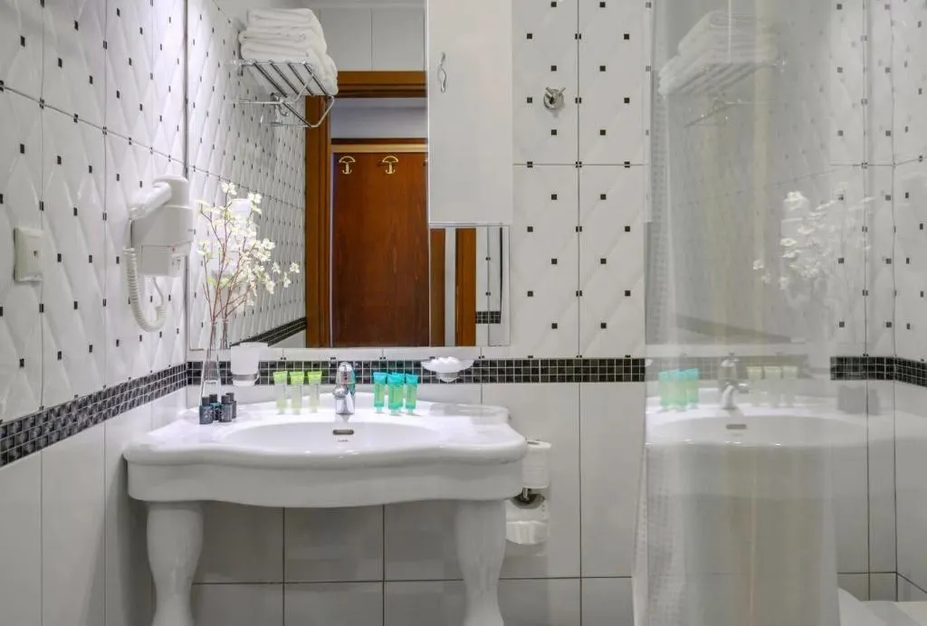 Room, Eona Beach Resort By Greek Pride, Halkidiki