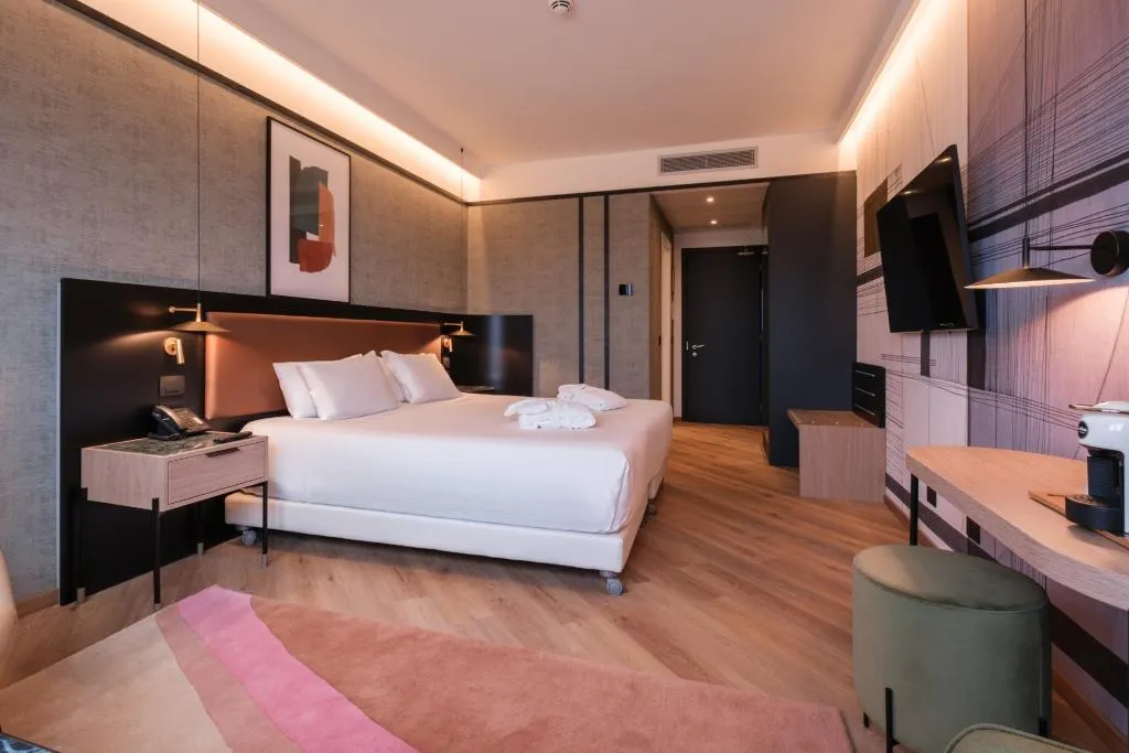 Double or Twin DELUXE Room, Savhotel Mantegna Padova, Venice