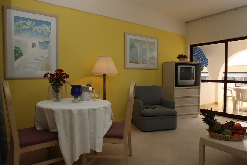JUNIOR SUITE SEA VIEW WITH BALCONY Room, Canico Bay Club, Madeira