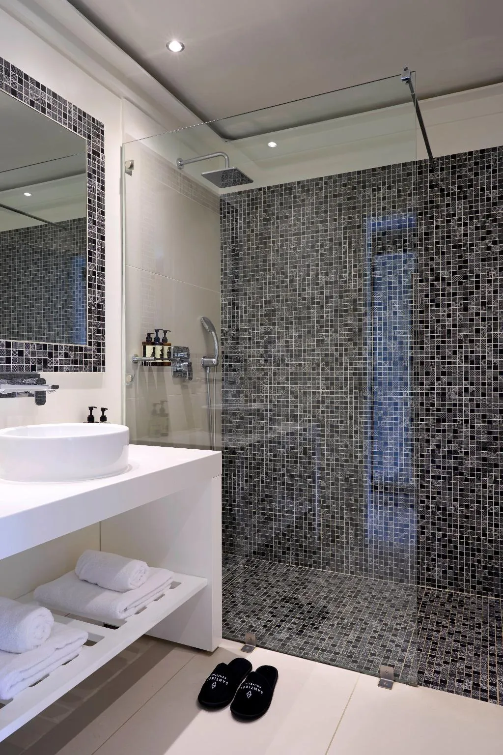 Double or Twin SUPERIOR SEA VIEW Room, Skiathos Princess, Skiathos