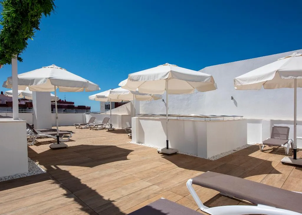 Terrace, Hotel Toboso Chaparil, Costa Del Sol