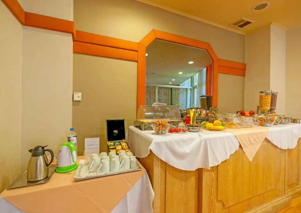 Restaurant, Hotel Park, Athens