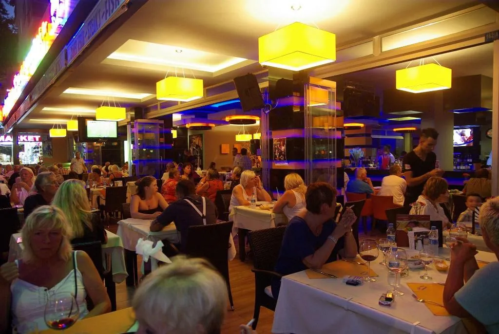 Restaurant, Kleopatra Delfino, Antalya