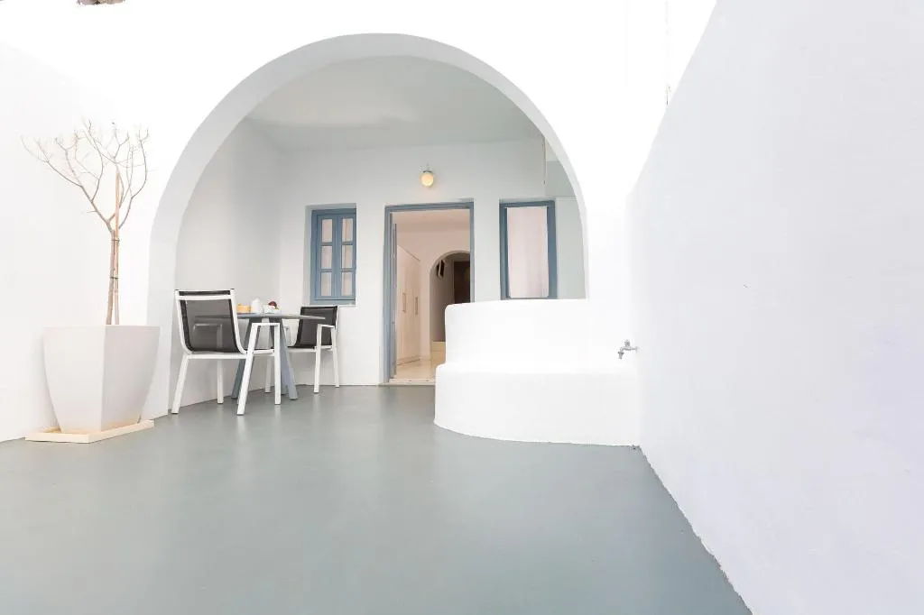 Room, Oia Suites, Santorini