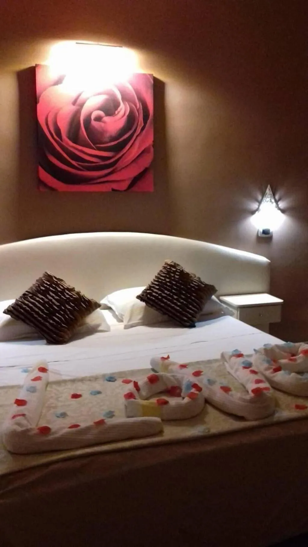 Room, Hotel LePinède, Naples