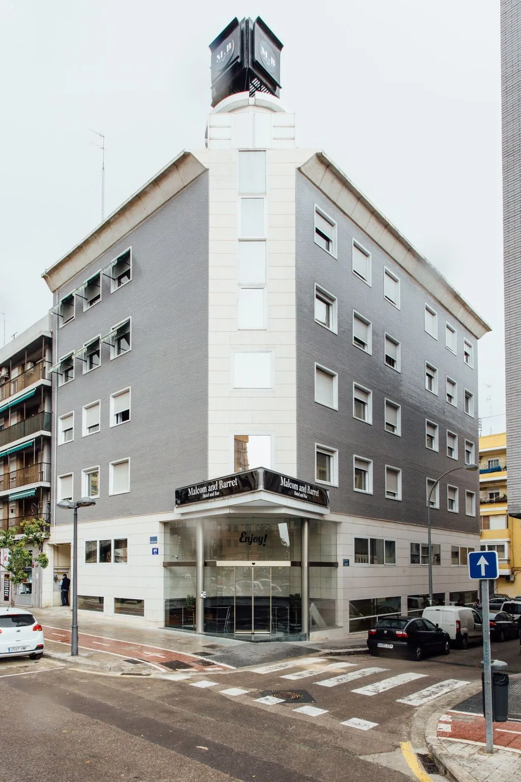 General view, Malcom and Barret, Valencia