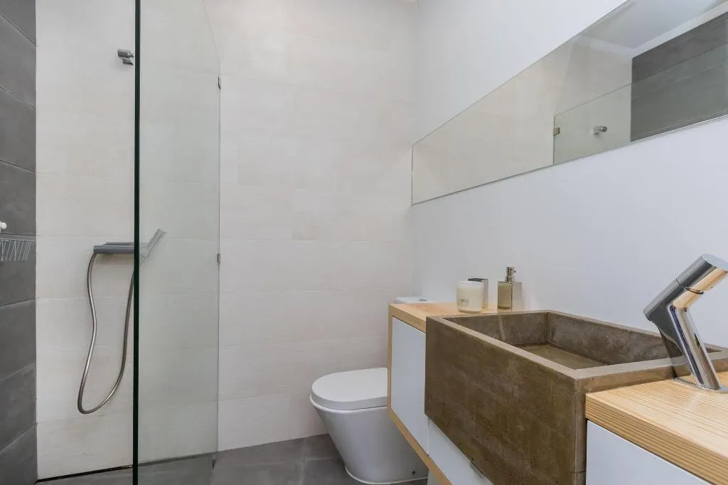 SINGLE STANDARD Room, Lisbon Airport Hostel, Lisbon