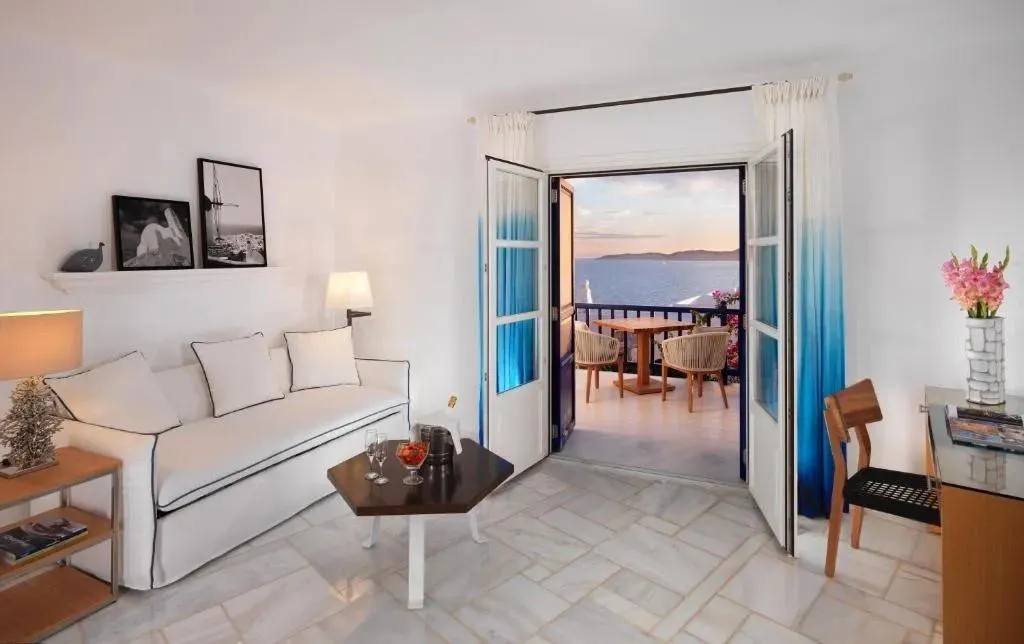 JUNIOR SUITE STANDARD Room, Mykonos Grand Hotel & Resort, Mykonos