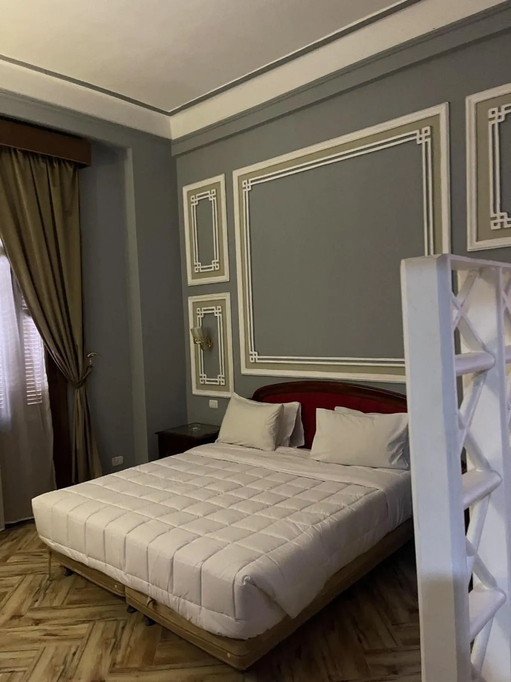 Room, Cosmopolitan Cairo Hotel, Cairo