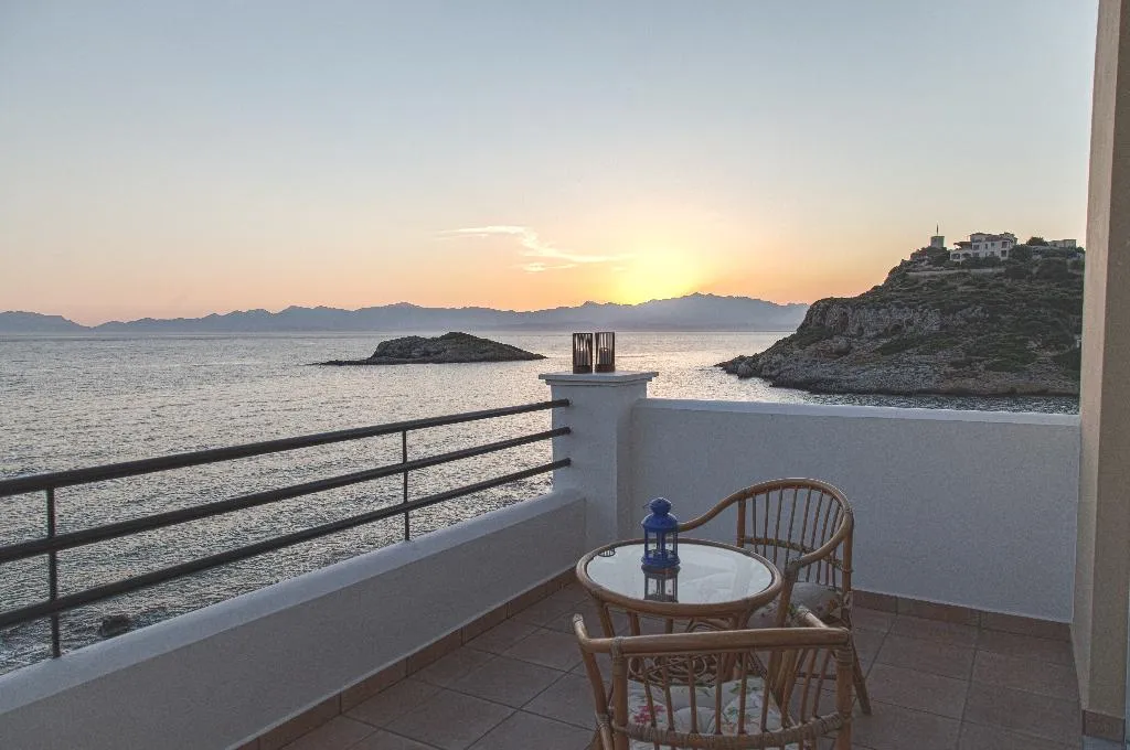 APARTMENT SUPERIOR TWO BEDROOMS Room, Elea Mare by GHH, Kalamata