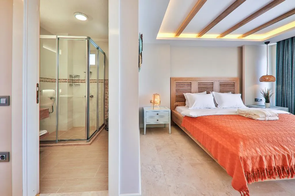 DOUBLE DELUXE SEA VIEW Room, Kalkan Saray Suites, Dalaman