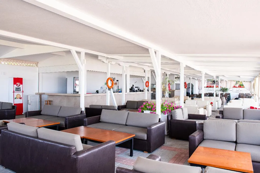 Bar, Alexandros Palace Hotel & Suites, Halkidiki