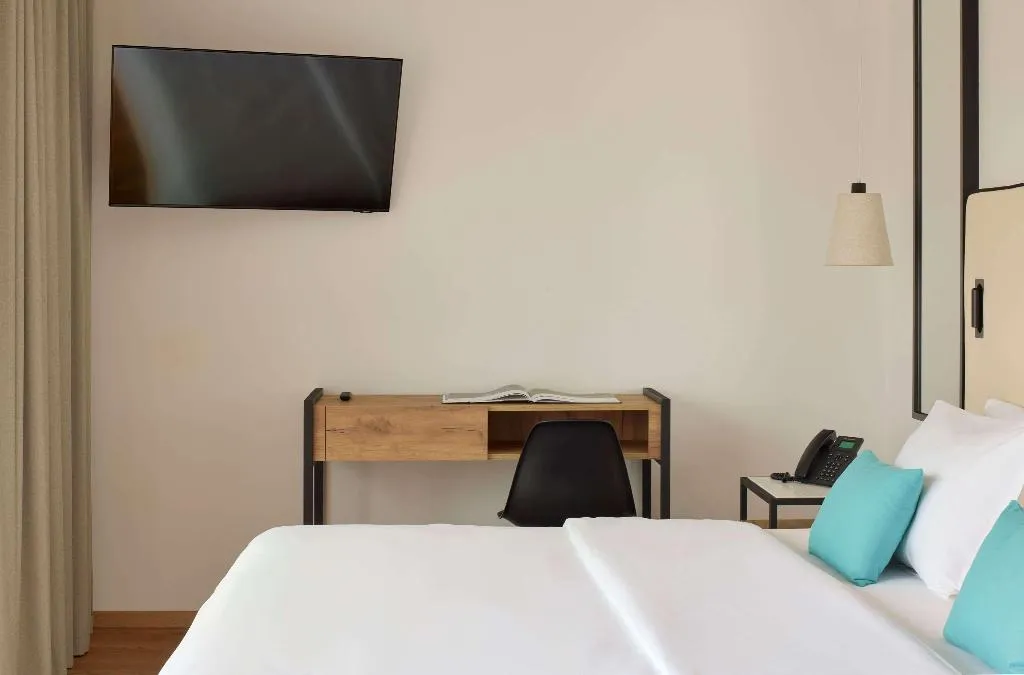 Double or Twin CONNECTING ROOM Room, Sol Tropikal Durres, Durres