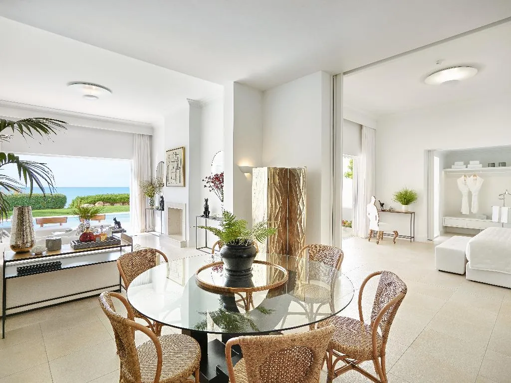 VILLA WITH PRIVATE POOL Room, Mandola Rosa, A Resort to Live, Athens