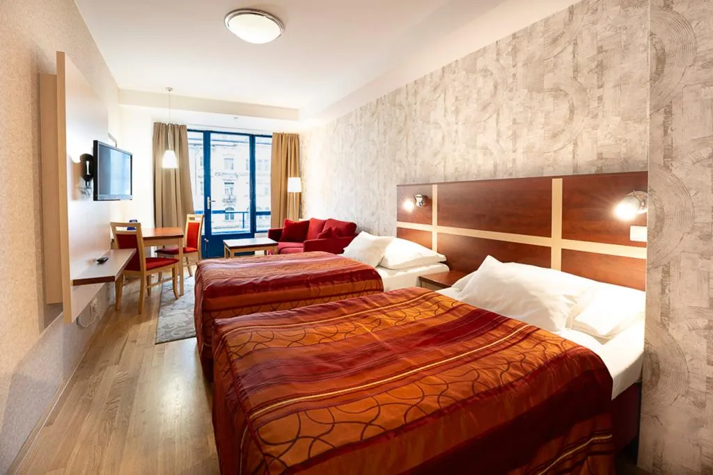 DOUBLE GARDEN VIEW Room, EA Hotel Julis, Prague
