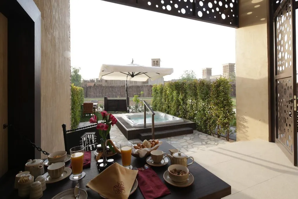 Terrace, Qasr Al Sultan Boutique Hotel, Dubai
