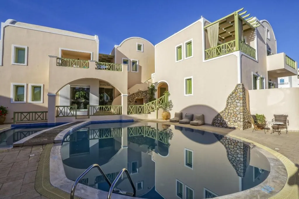 Pool, Anassa, Santorini