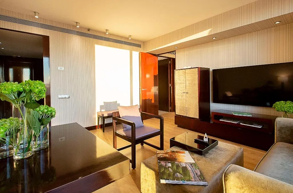 Room, Hyatt Regency Barcelona Tower, Barcelona