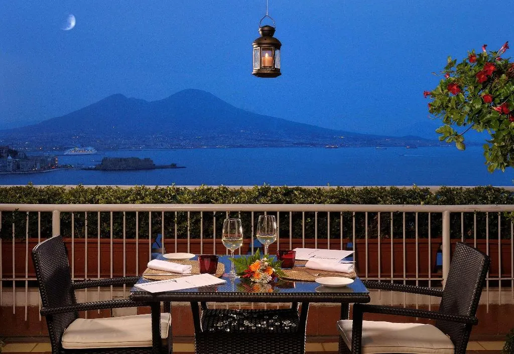 Restaurant, Hotel Paradiso, BW Signature Collection, Naples