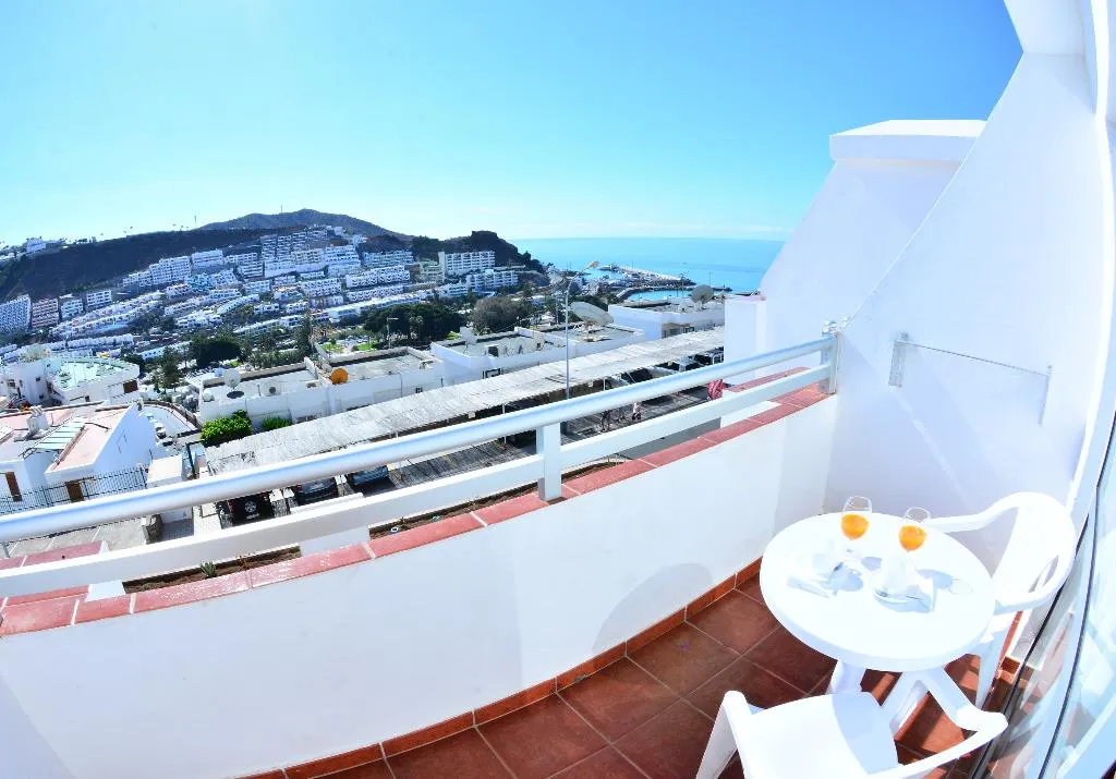 Terrace, Puerto Bello Apartamentos, Gran Canaria