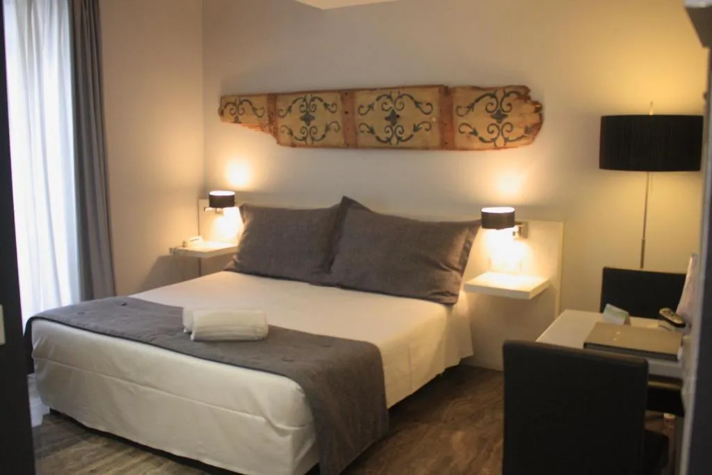 TRIPLE CLASSIC Room, Quintocanto Hotel and Spa, Palermo