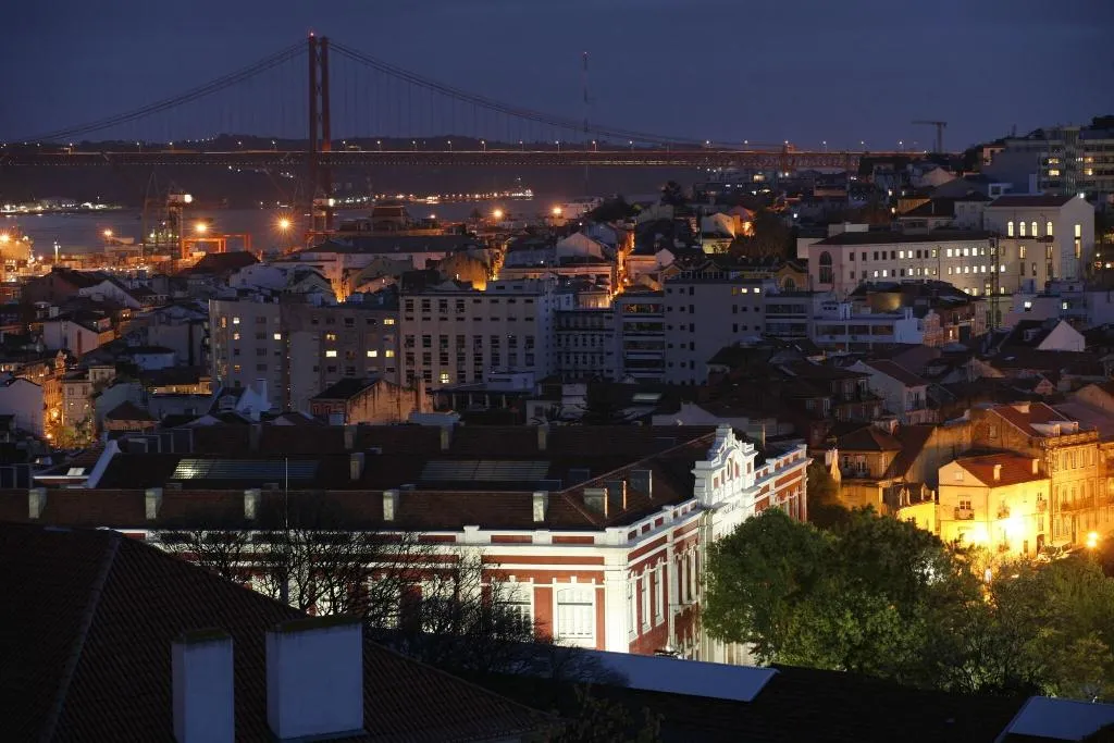 Room, Casa Das Janelas Com Vista, Lisbon