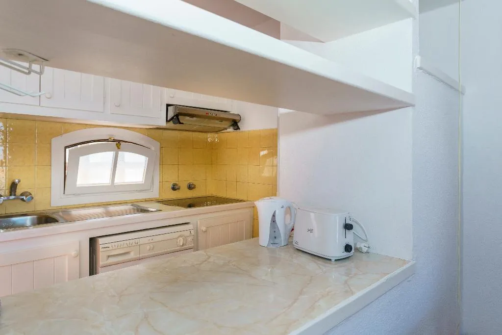 APARTMENT TWO BEDROOMS Room, Apartamentos Posidonia, Menorca
