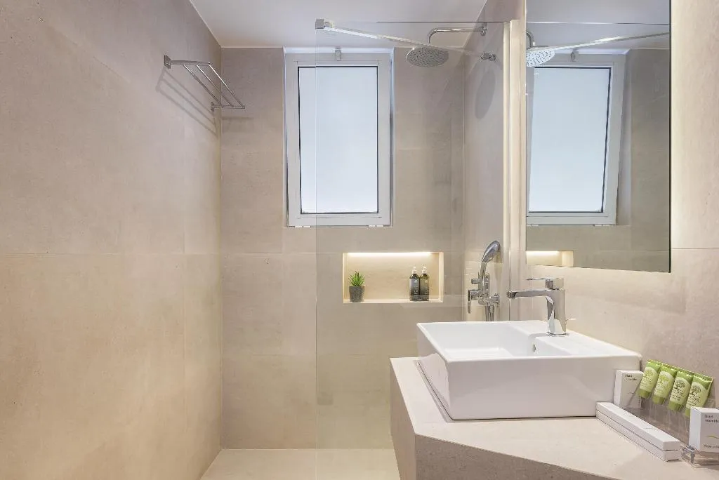 SINGLE SUPERIOR Room, Acropolis Select, Athens