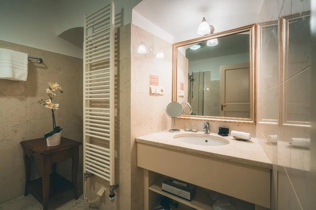 Double or Twin DELUXE Room, Appia Hotel Residence Prague, Prague