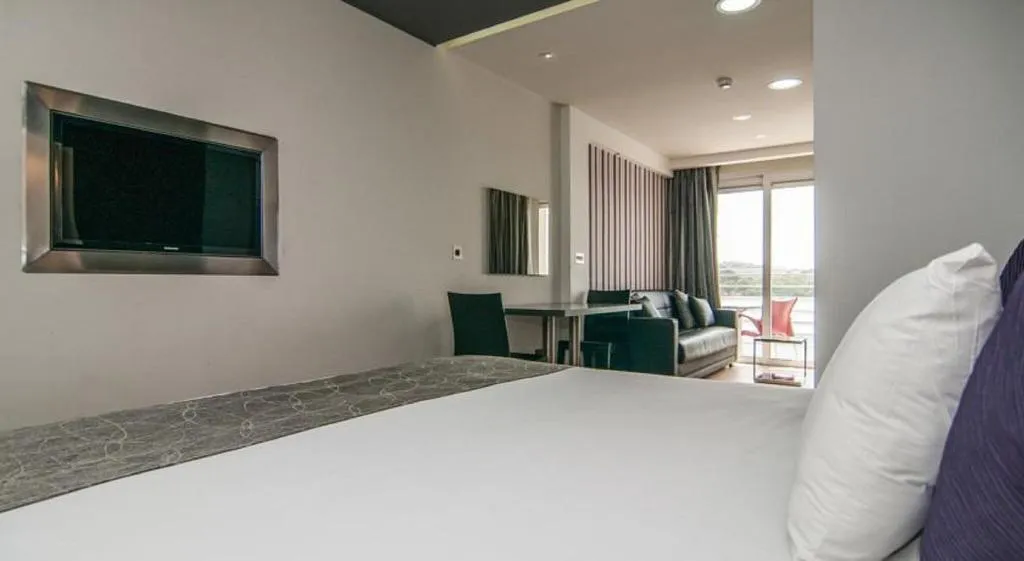 Room, Pebbles Boutique Aparthotel, Malta