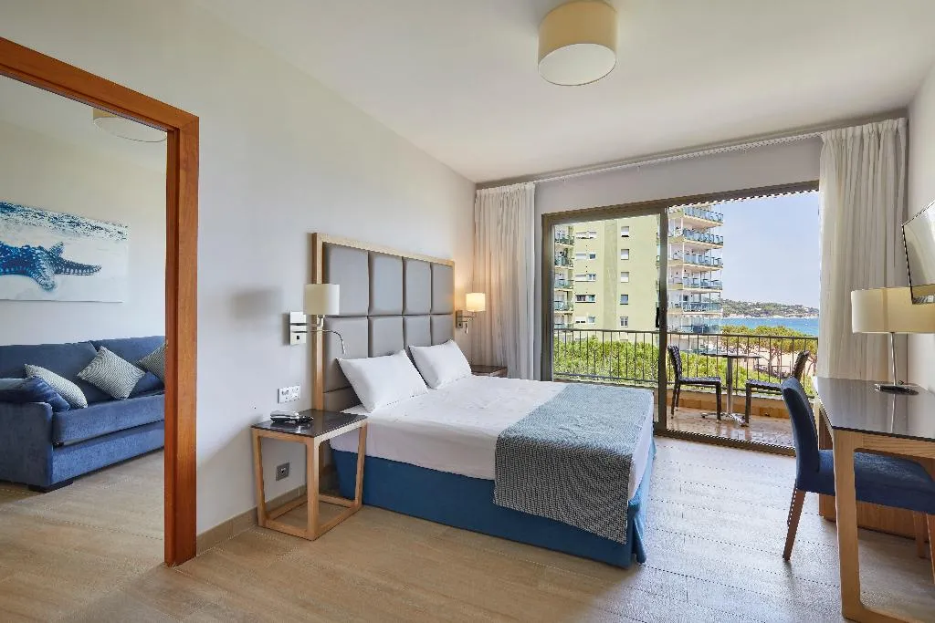 SUITE STANDARD Room, Columbus, Costa Brava