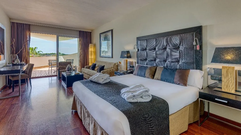 DOUBLE DELUXE Room, Senator Banus, Costa Del Sol
