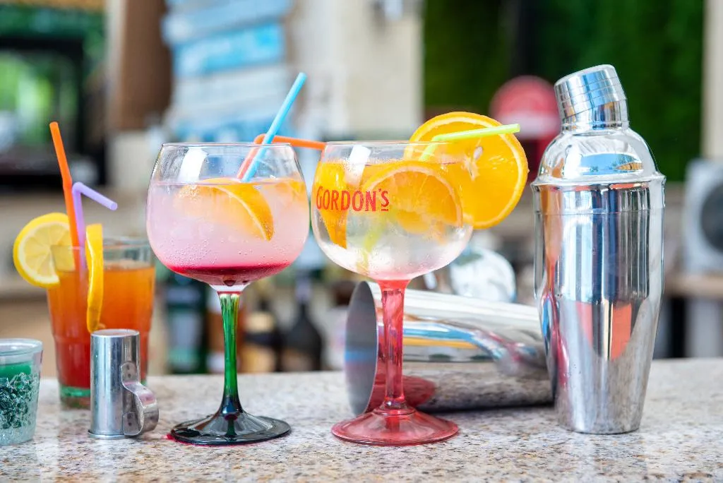 Bar, Avenue Deluxe, Bourgas
