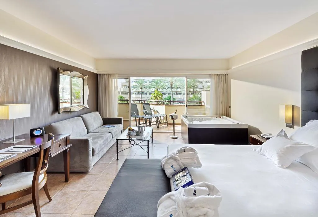 Double or Twin DELUXE Room, Barcelo Corralejo Bay, Fuerteventura