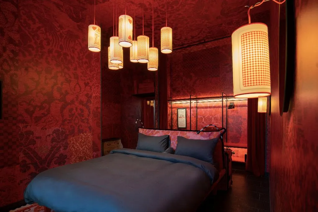 DOUBLE KING SIZE BED Room, 25hours Hotel Piazza San Paolino, Florence