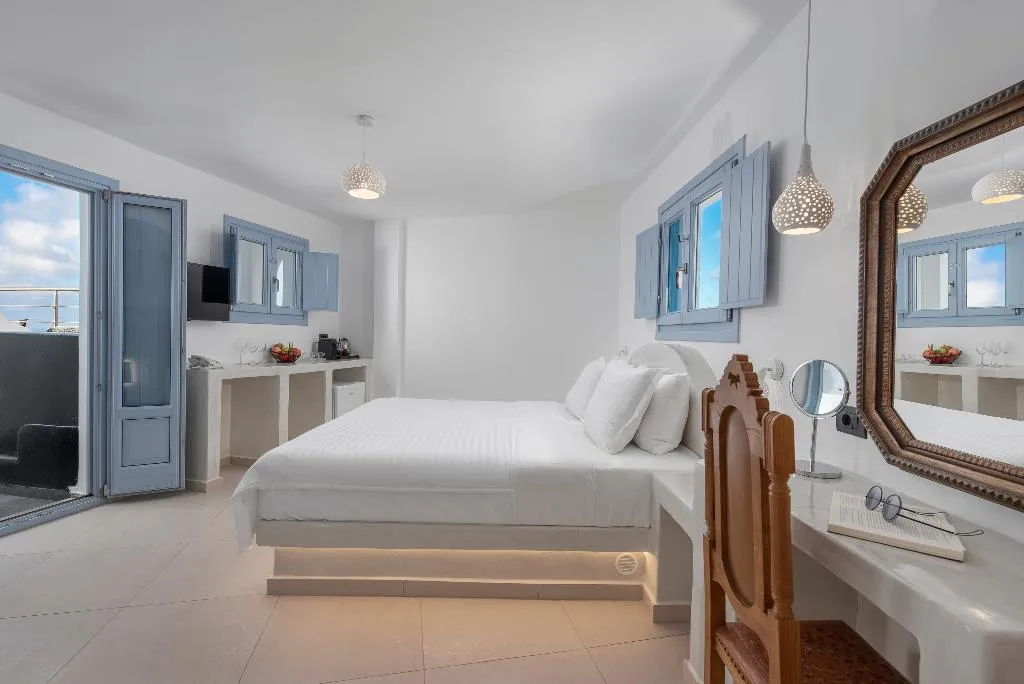 SUITE PREMIUM SEA VIEW Room, Sole D'Oro Luxury Suites, Santorini