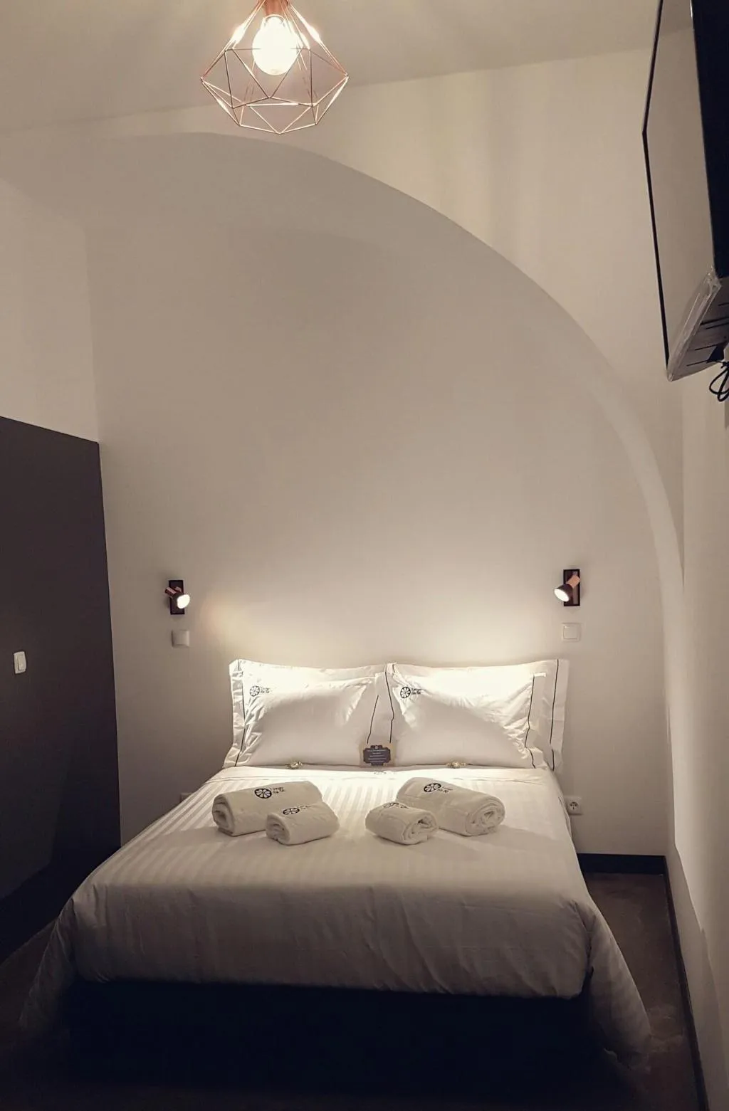 Room, Largo da Sé, Lisbon