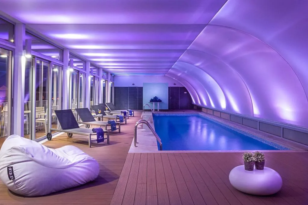 Pool, Hotel Baía, Lisbon