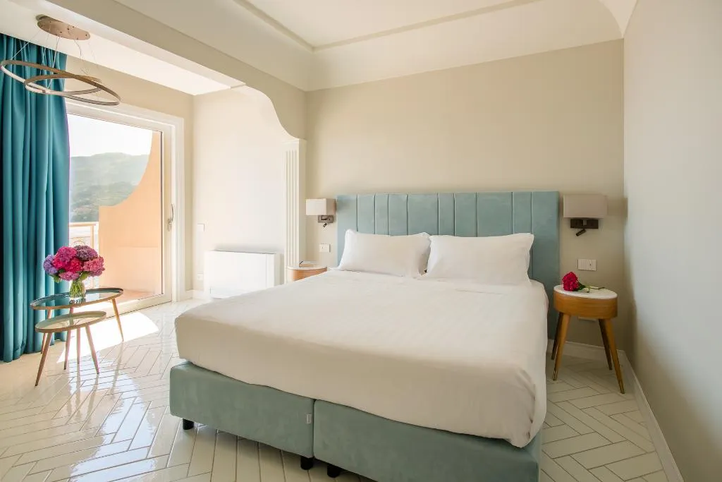 TRIPLE DELUXE SUPERIOR Room, Hotel Club Due Torri, Naples