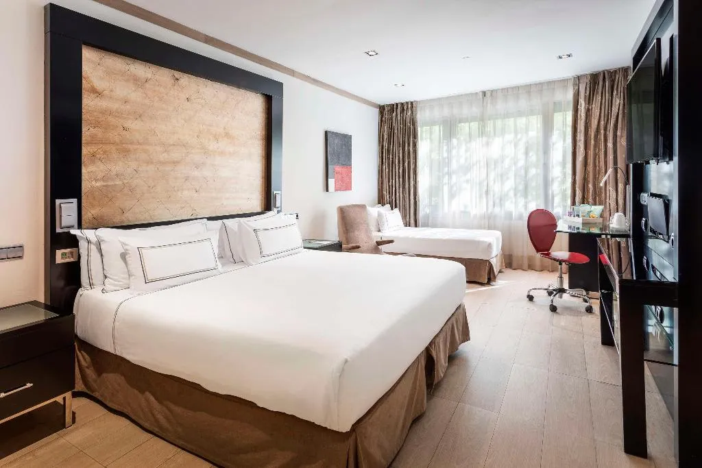 Room, Melia Madrid Princesa, Madrid
