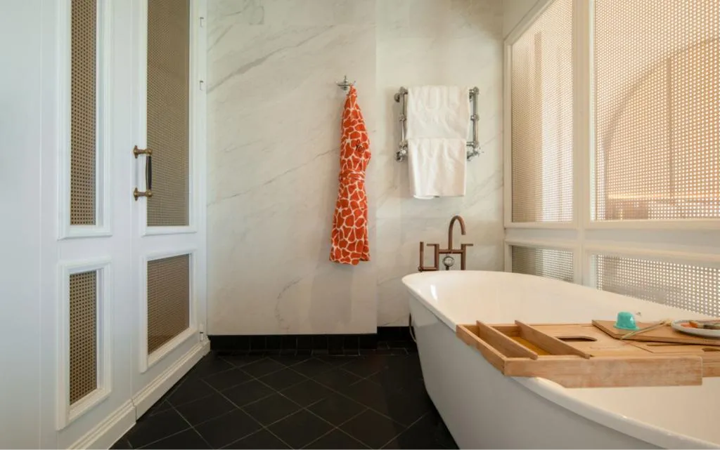 SUITE CAPACITY 3 Room, Only YOU Hotel Valencia, Valencia