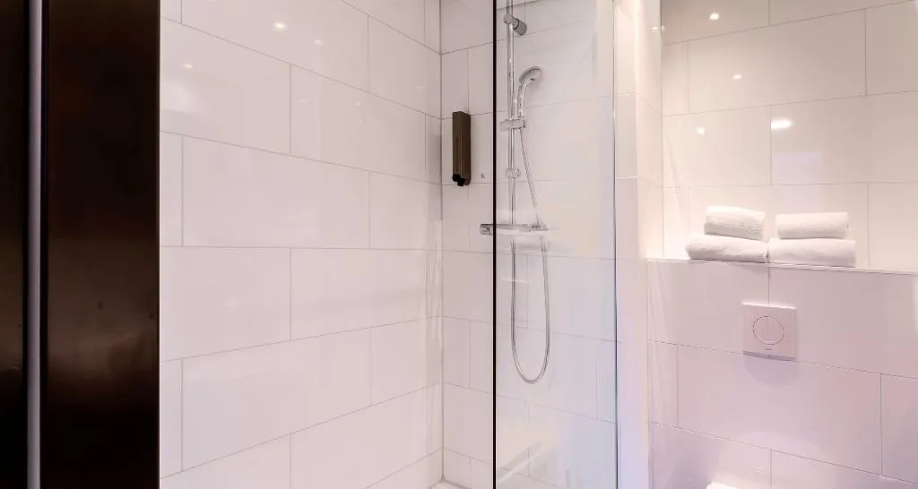 SINGLE STANDARD Room, PLAZA Premium Almere, Amsterdam