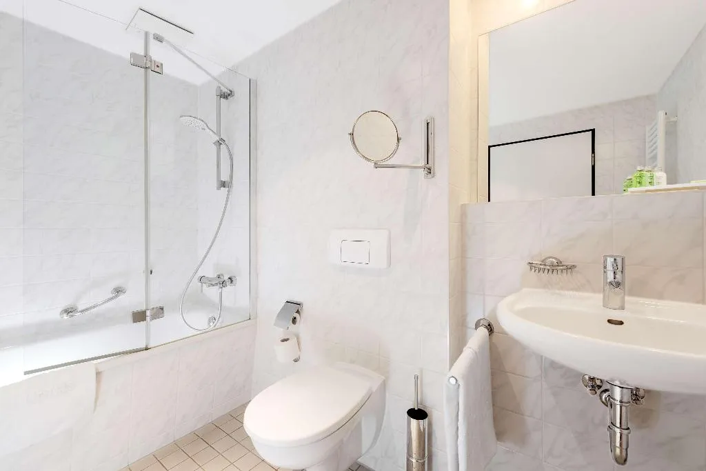 Room, NH Berlin Kurfürstendamm, Berlin